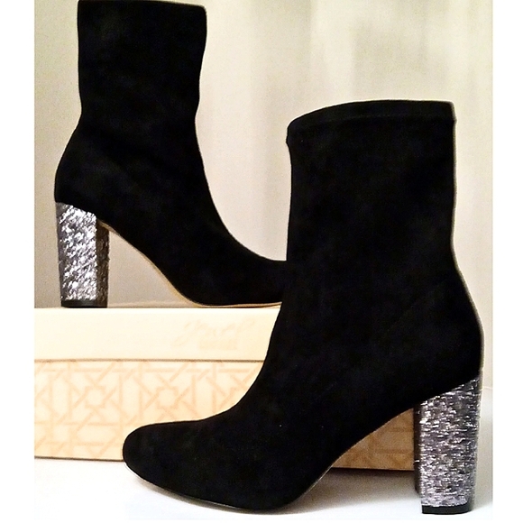 New Badgley Mischka Jewel Boots Size 6.5 - Picture 1 of 11